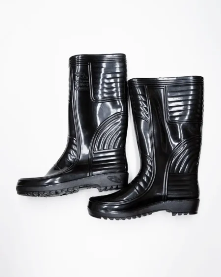 รองเท้าบูท-Flying-Saucer-รุ่น-A1500-สีดำ-ทรงสูง-เนื้อยางนิ่ม-สวมใส่สบาย