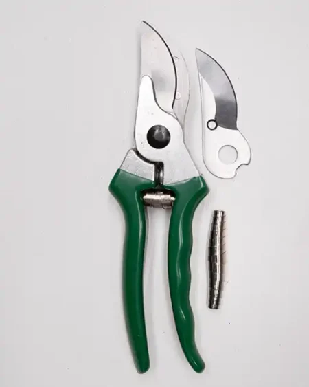 กรรไกรตัดกิ่ง englaone1