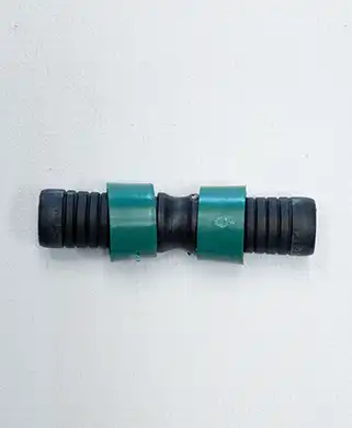 ต่อตรงเทปน้ำหยดสองด้าน-สีเขียว-แบบเกลียวรูดล็อก-คุณภาพสูง